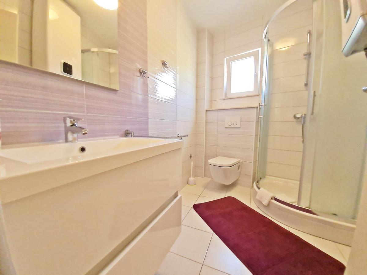 Ab Villa Подстрана Экстерьер фото