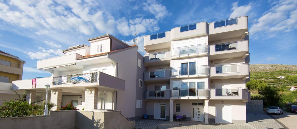 Ab Villa Подстрана Экстерьер фото